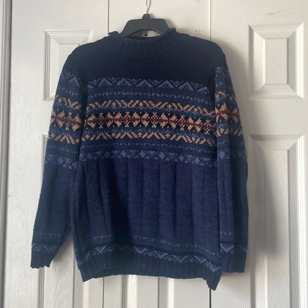 Classical Elements Knitted Sweater